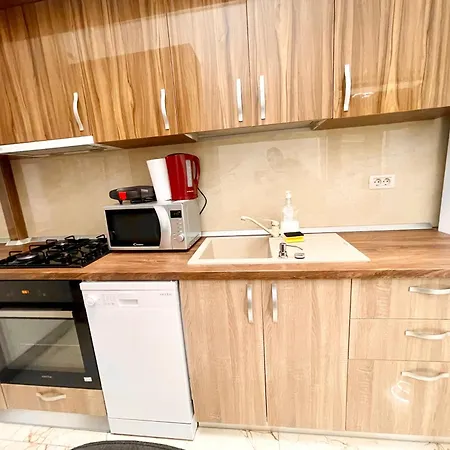 Apartment Address 22 - Palace Of Parliament Area *