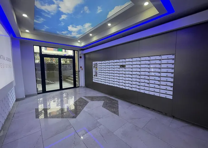 Address 22 - Palace Of Parliament Area *