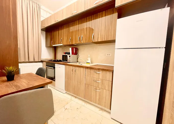 Address 22 - Palace Of Parliament Area