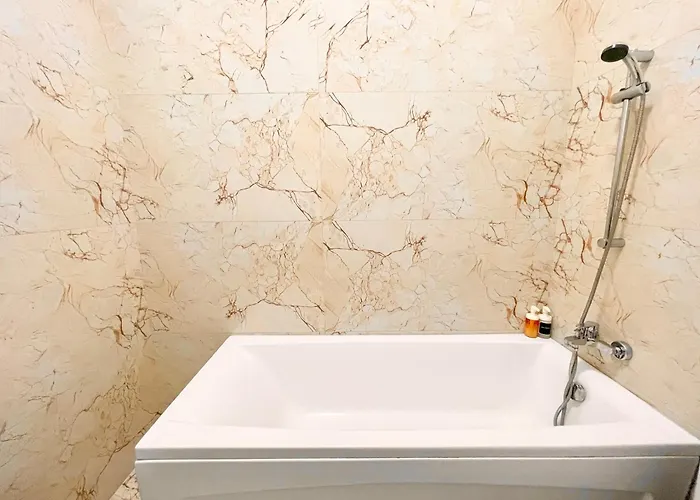 Address 22 - Palace Of Parliament Area *